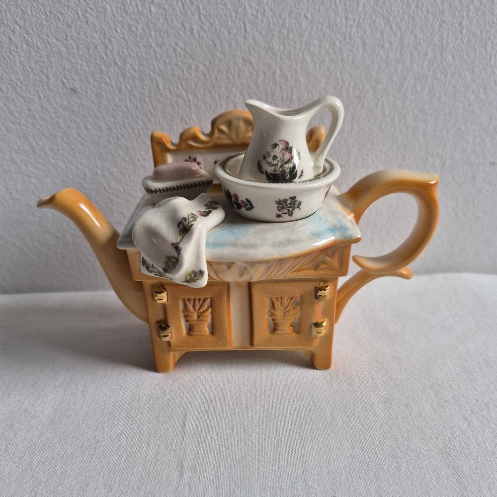 Portmeirion Miniature Teapot Washstand Yellow Botanic Garden England